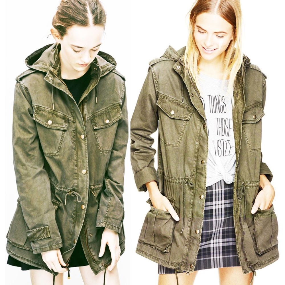 Aritzia Talula cotton military style jacket. Sz XS